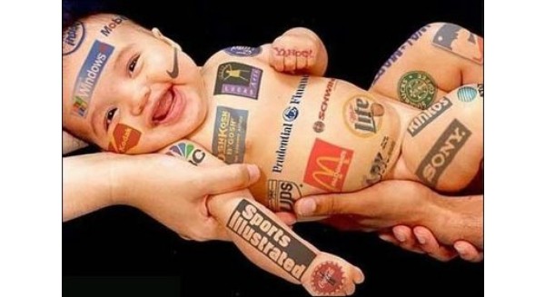 rgb_neu-dot-nhien-logo-cua-nike-coca-cola-hay-ibm-bong-nhien-bien-mat_01