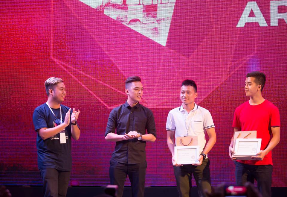 rgb_creative_halography_behance_portfolio_reviews_010