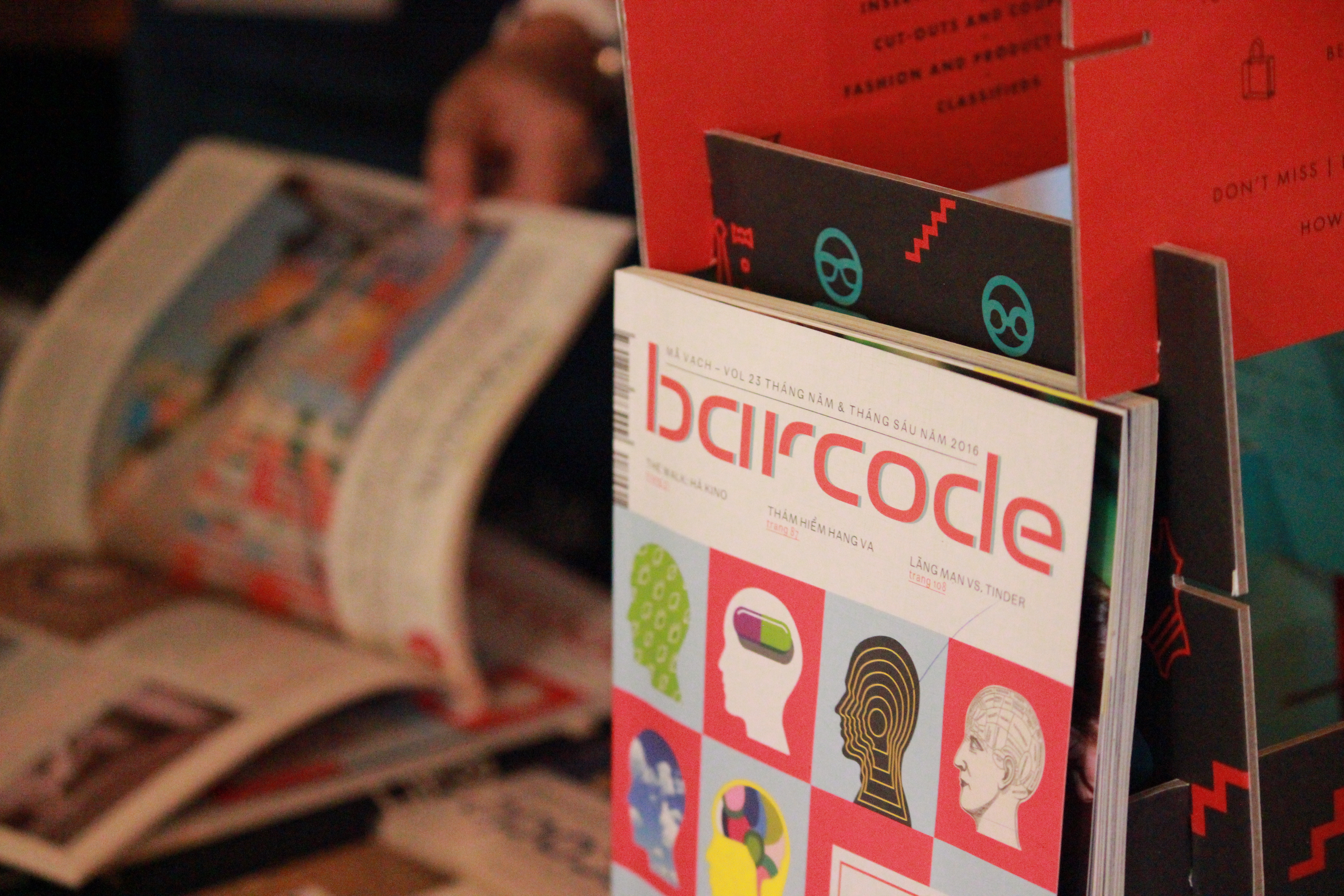 rgb_creative_talkshow_design8_leodinh_5