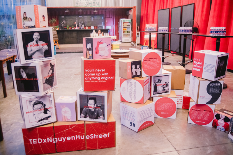 rgb_creative_tedx_nguyen_hue_011
