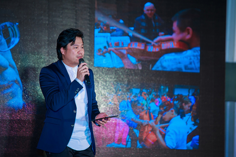 rgb_creative_tedx_nguyen_hue_012