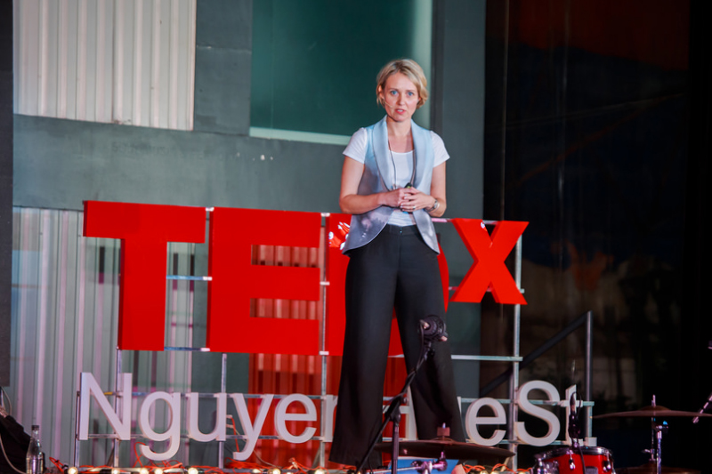 rgb_creative_tedx_nguyen_hue_05